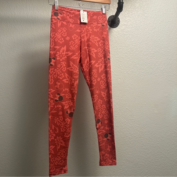 New Lularoe Disney Hidden Minnie Mouse Leggings Women’s One Size red Floral - Picture 1 of 4